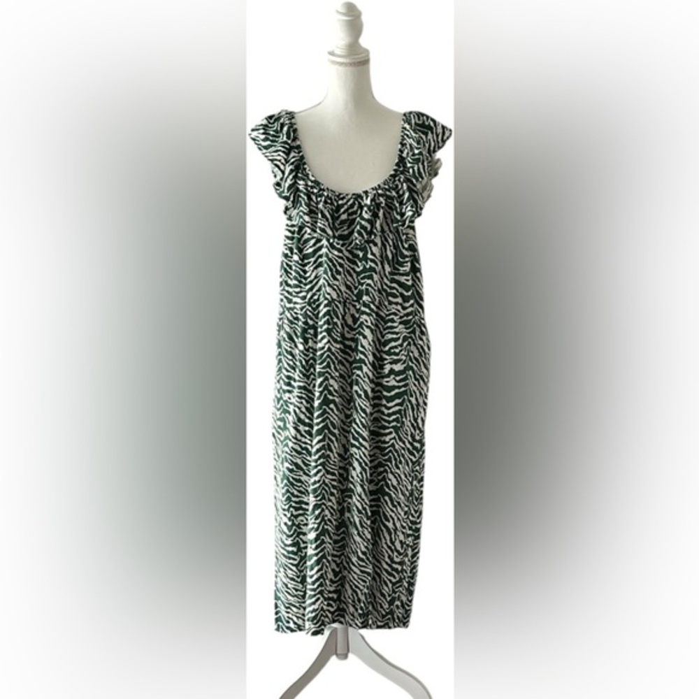 Ava & Viv Black and White Zebra Print Midi Dress
